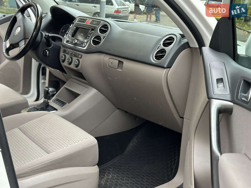 Внедорожник / Кроссовер Volkswagen Tiguan 2008 в Киеве фото 53 Внедорожник / Кроссовер Volkswagen Tiguan 2008 в Киеве