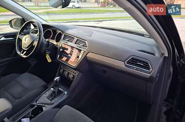 Внедорожник / Кроссовер Volkswagen Tiguan 2020 в 