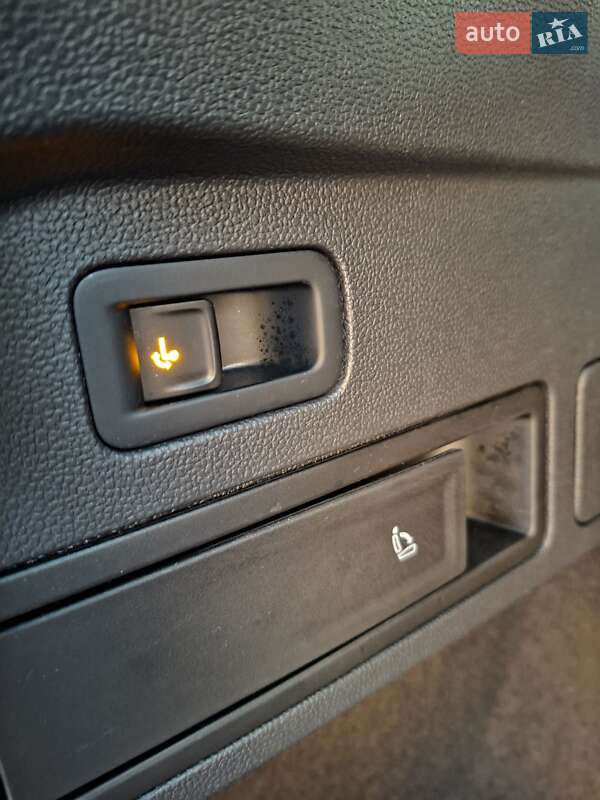 Позашляховик / Кросовер Volkswagen Tiguan 2020 в Бережанах