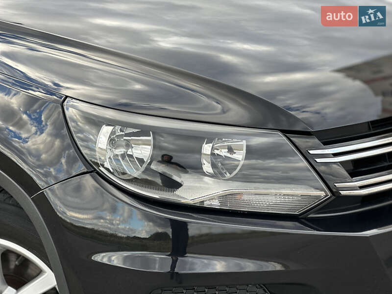Внедорожник / Кроссовер Volkswagen Tiguan 2017 в Виннице