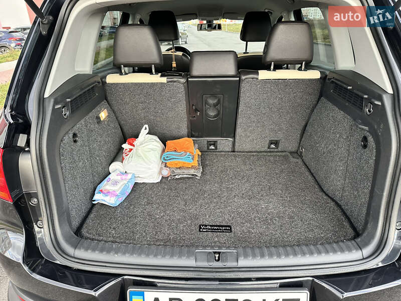 Внедорожник / Кроссовер Volkswagen Tiguan 2017 в Виннице