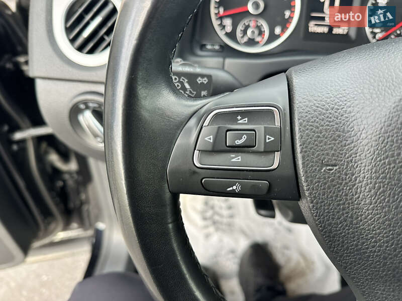 Внедорожник / Кроссовер Volkswagen Tiguan 2017 в Виннице
