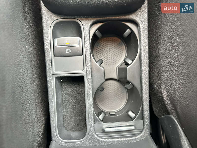 Внедорожник / Кроссовер Volkswagen Tiguan 2017 в Виннице