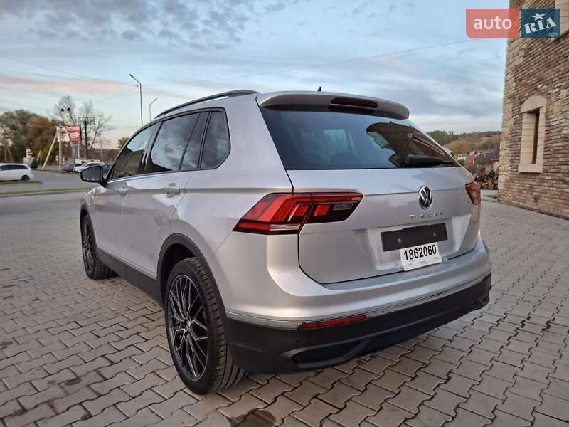 Внедорожник / Кроссовер Volkswagen Tiguan 2021 в Бережанах