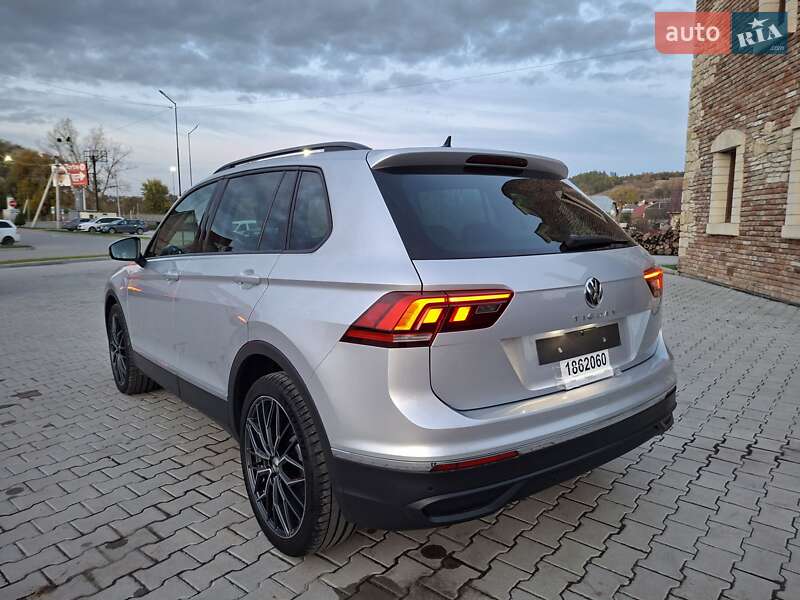 Внедорожник / Кроссовер Volkswagen Tiguan 2021 в Бережанах