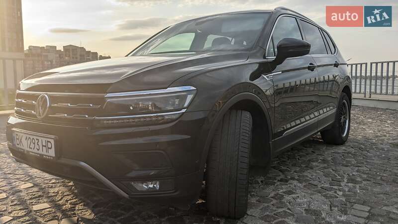 Внедорожник / Кроссовер Volkswagen Tiguan 2018 в Днепре фото 19 Внедорожник / Кроссовер Volkswagen Tiguan 2018 в Днепре
