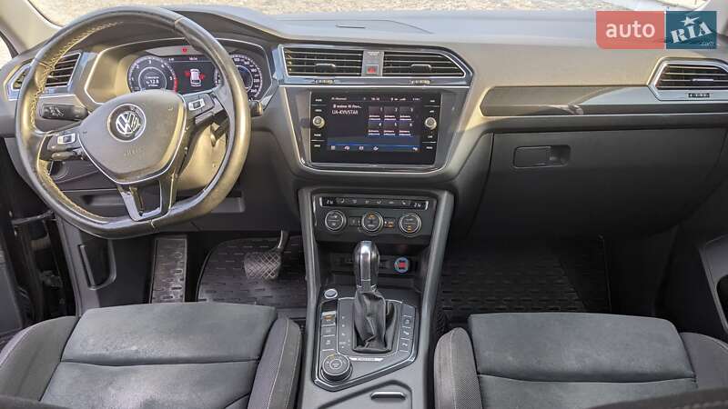 Внедорожник / Кроссовер Volkswagen Tiguan 2018 в Днепре фото 28 Внедорожник / Кроссовер Volkswagen Tiguan 2018 в Днепре