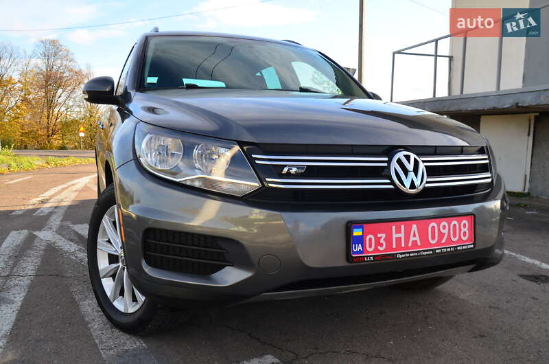 Внедорожник / Кроссовер Volkswagen Tiguan 2015 в Дрогобыче