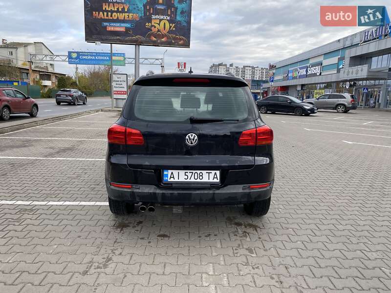 Внедорожник / Кроссовер Volkswagen Tiguan 2015 в Конотопе