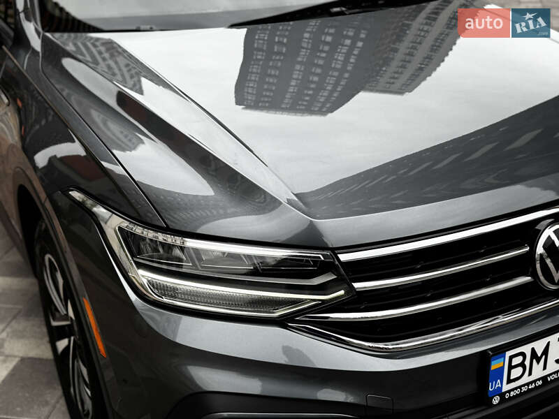 Внедорожник / Кроссовер Volkswagen Tiguan 2023 в Киеве