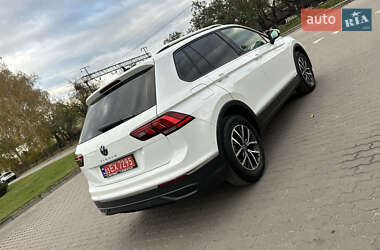 Позашляховик / Кросовер Volkswagen Tiguan 2021 в  фото 30 Позашляховик / Кросовер Volkswagen Tiguan 2021 в