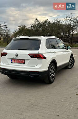 Позашляховик / Кросовер Volkswagen Tiguan 2021 в  фото 55 Позашляховик / Кросовер Volkswagen Tiguan 2021 в