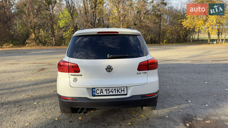 Внедорожник / Кроссовер Volkswagen Tiguan 2015 в Корсуне-Шевченковском фото 6 Внедорожник / Кроссовер Volkswagen Tiguan 2015 в Корсуне-Шевченковском