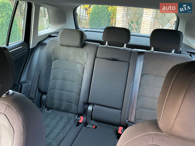 Внедорожник / Кроссовер Volkswagen Tiguan 2018 в Черновцах