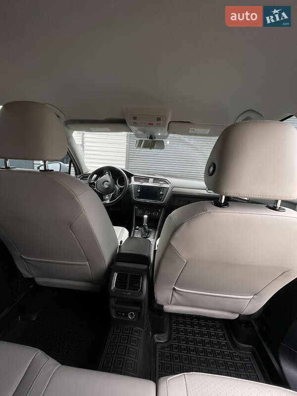 Позашляховик / Кросовер Volkswagen Tiguan 2018 в Вінниці фото 44 Позашляховик / Кросовер Volkswagen Tiguan 2018 в Вінниці