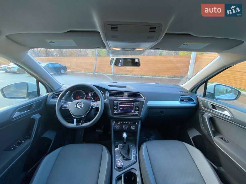 Внедорожник / Кроссовер Volkswagen Tiguan 2018 в Чернигове