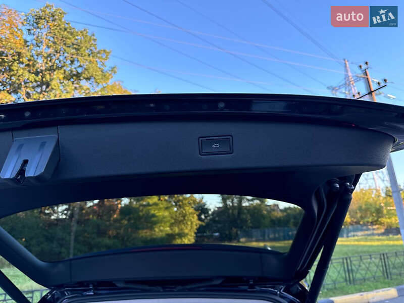 Позашляховик / Кросовер Volkswagen Tiguan 2023 в Києві