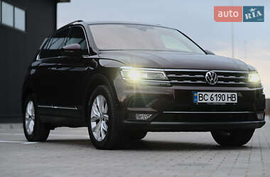 Позашляховик / Кросовер Volkswagen Tiguan 2018 в  фото 26 Позашляховик / Кросовер Volkswagen Tiguan 2018 в