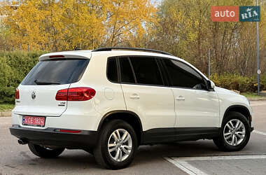 Позашляховик / Кросовер Volkswagen Tiguan 2017 в  фото 16 Позашляховик / Кросовер Volkswagen Tiguan 2017 в