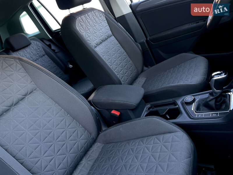 Внедорожник / Кроссовер Volkswagen Tiguan 2023 в Львове