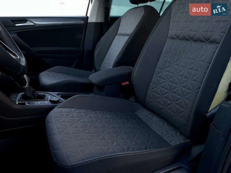 Внедорожник / Кроссовер Volkswagen Tiguan 2023 в Львове