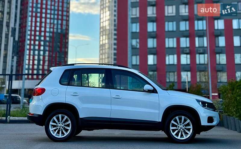 Внедорожник / Кроссовер Volkswagen Tiguan 2016 в Киеве фото 9 Внедорожник / Кроссовер Volkswagen Tiguan 2016 в Киеве