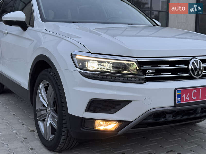 Внедорожник / Кроссовер Volkswagen Tiguan 2018 в Тернополе