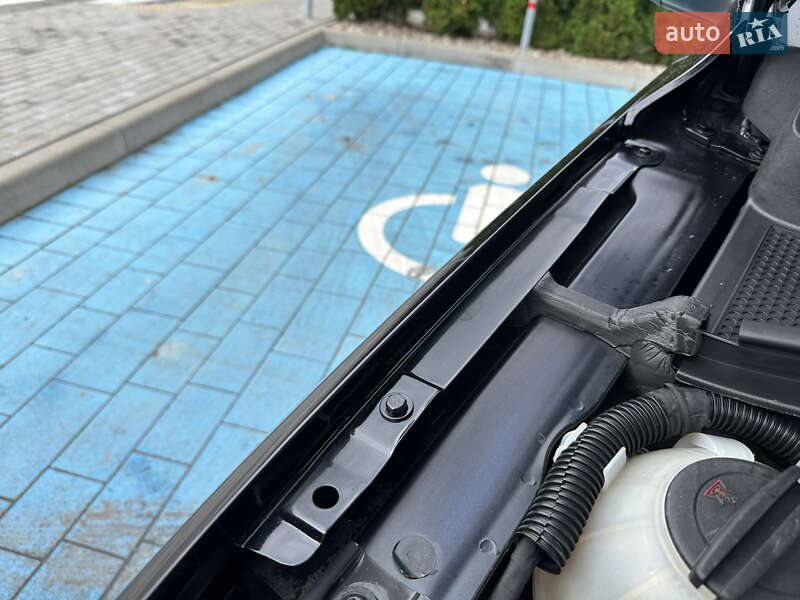 Внедорожник / Кроссовер Volkswagen Tiguan 2017 в Луцке