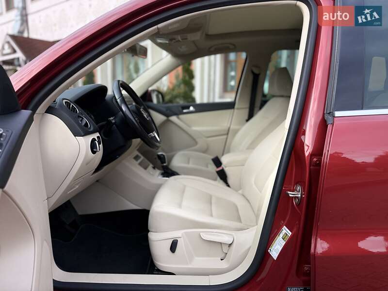 Позашляховик / Кросовер Volkswagen Tiguan 2014 в Стрию