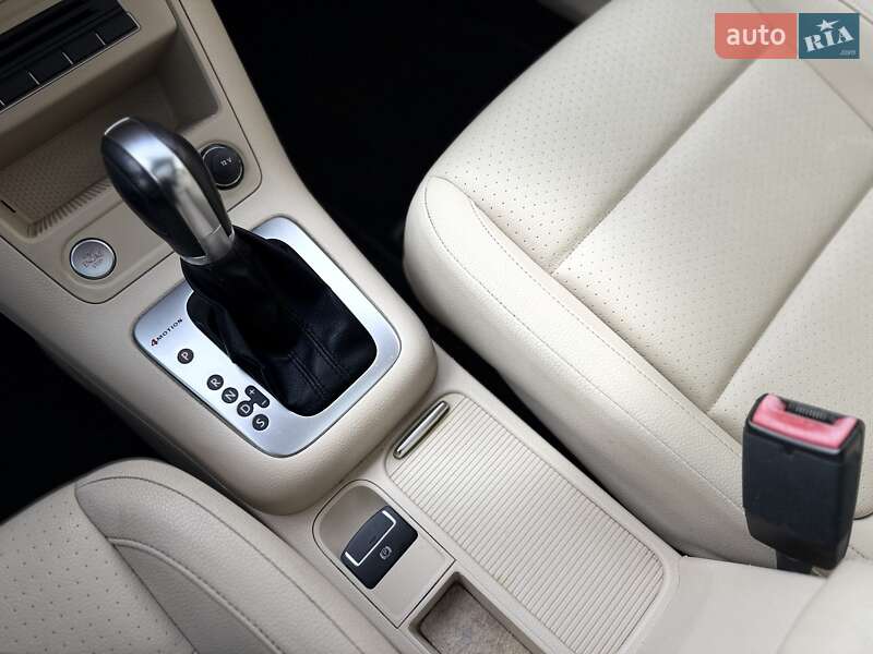 Позашляховик / Кросовер Volkswagen Tiguan 2014 в Стрию