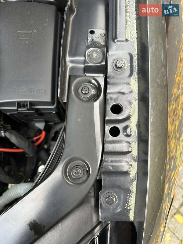 Внедорожник / Кроссовер Volkswagen Tiguan 2020 в Черновцах фото 124 Внедорожник / Кроссовер Volkswagen Tiguan 2020 в Черновцах