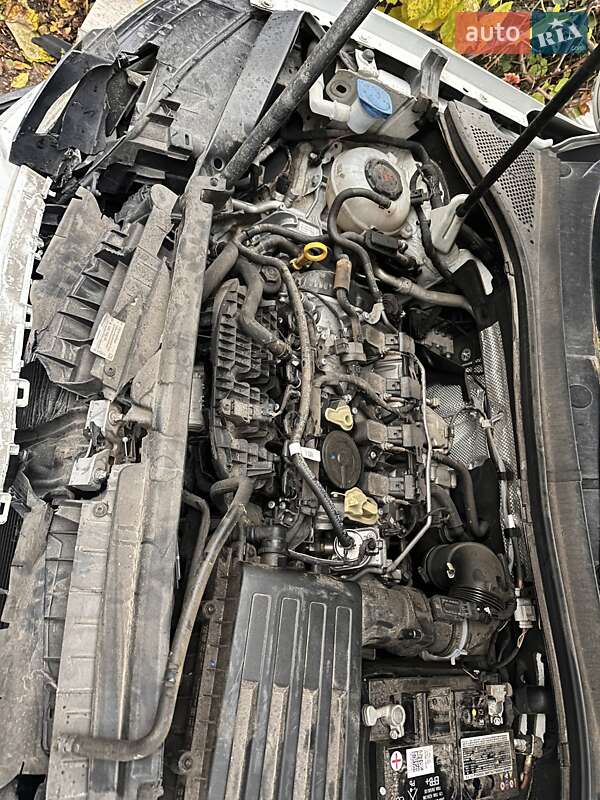 Внедорожник / Кроссовер Volkswagen Tiguan 2020 в Киеве фото 3 Внедорожник / Кроссовер Volkswagen Tiguan 2020 в Киеве