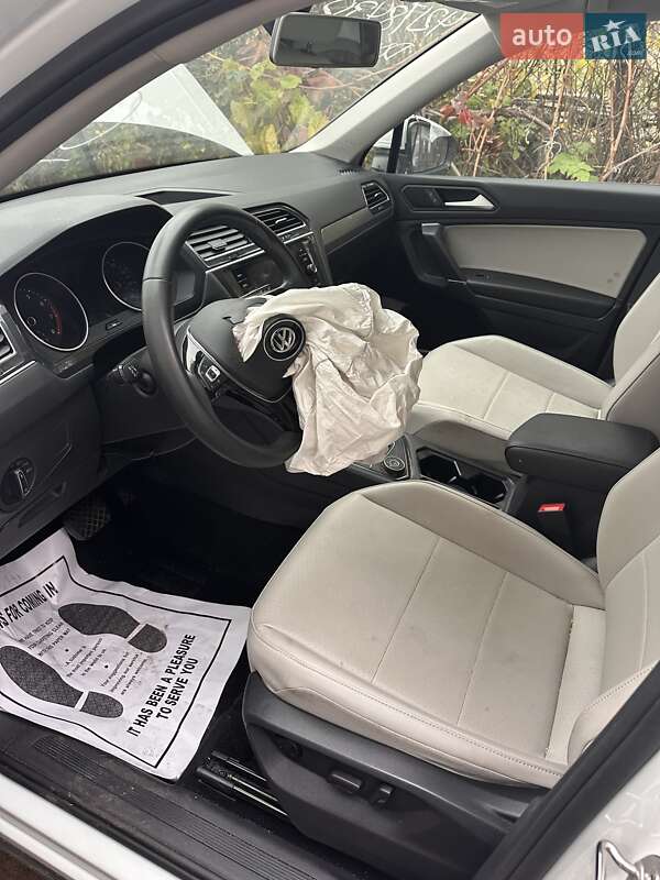 Внедорожник / Кроссовер Volkswagen Tiguan 2020 в Киеве фото 6 Внедорожник / Кроссовер Volkswagen Tiguan 2020 в Киеве
