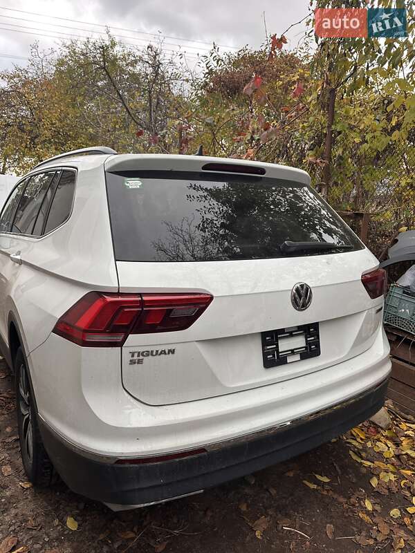 Внедорожник / Кроссовер Volkswagen Tiguan 2020 в Киеве фото 8 Внедорожник / Кроссовер Volkswagen Tiguan 2020 в Киеве