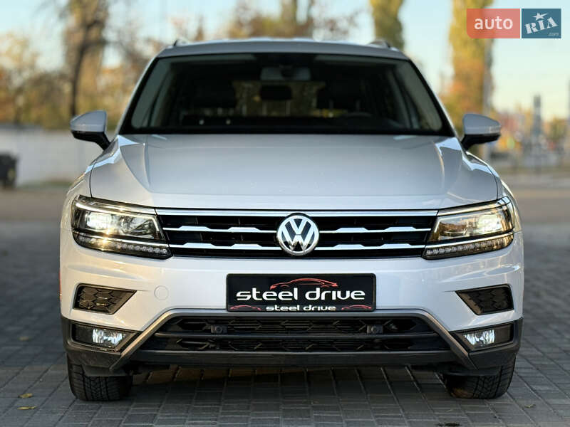 Позашляховик / Кросовер Volkswagen Tiguan 2018 в Миколаєві