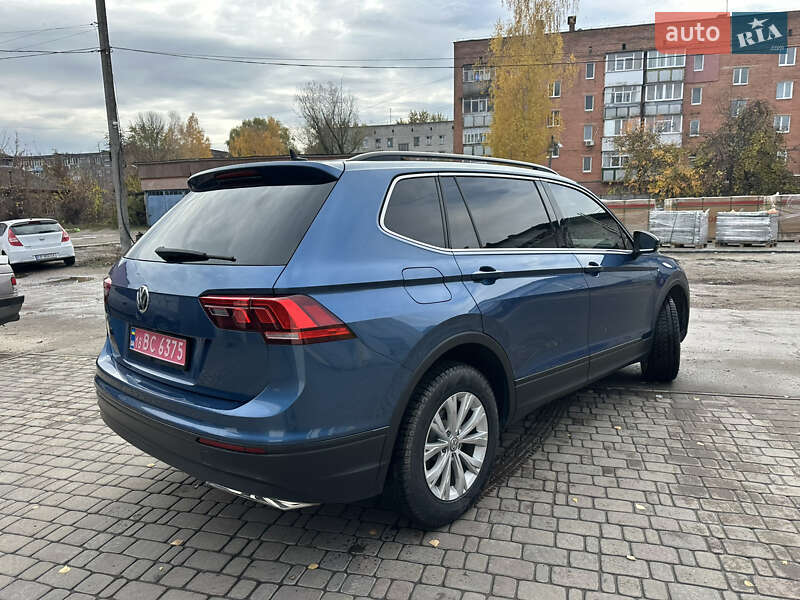 Внедорожник / Кроссовер Volkswagen Tiguan 2019 в Нежине фото 11 Внедорожник / Кроссовер Volkswagen Tiguan 2019 в Нежине