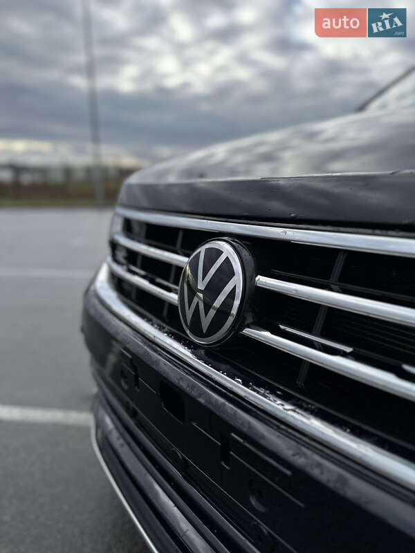 Позашляховик / Кросовер Volkswagen Tiguan 2022 в Рівному