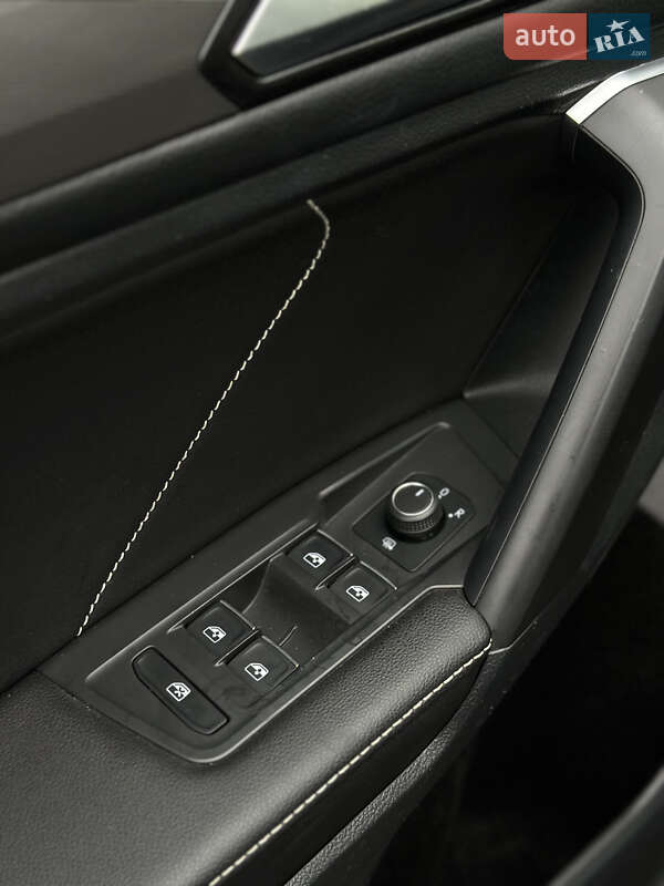 Позашляховик / Кросовер Volkswagen Tiguan 2022 в Рівному