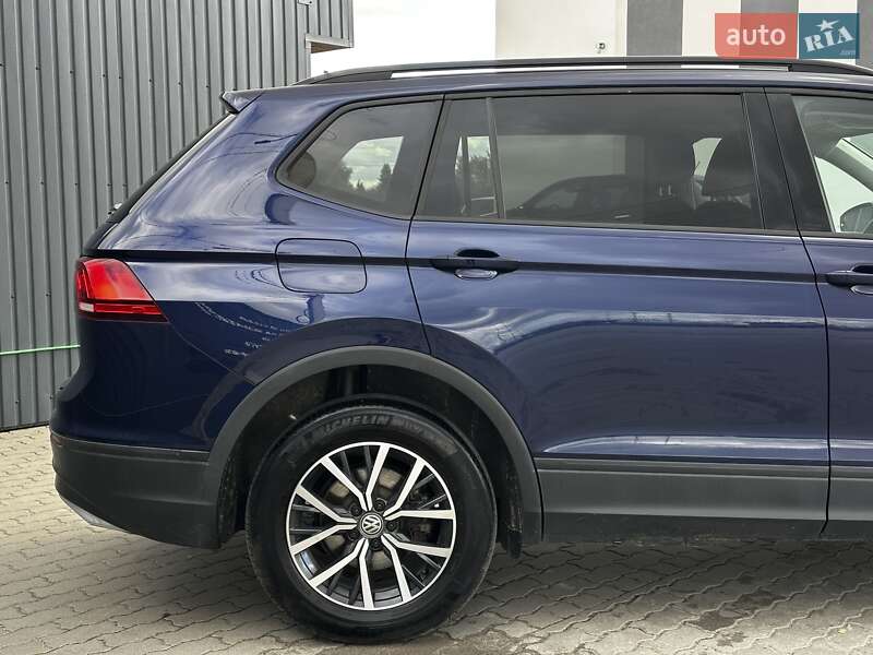 Позашляховик / Кросовер Volkswagen Tiguan 2021 в Львові