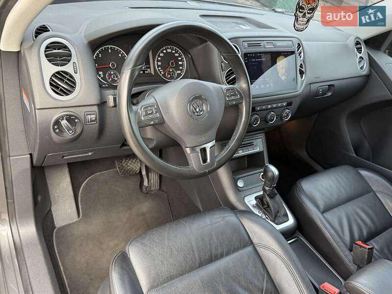 Внедорожник / Кроссовер Volkswagen Tiguan 2015 в Борисполе фото 43 Внедорожник / Кроссовер Volkswagen Tiguan 2015 в Борисполе