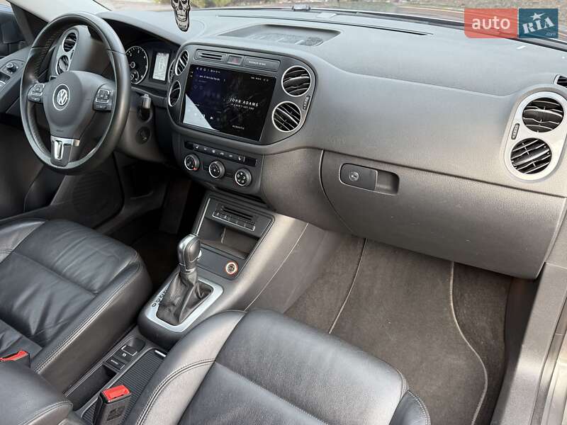 Внедорожник / Кроссовер Volkswagen Tiguan 2015 в Борисполе фото 56 Внедорожник / Кроссовер Volkswagen Tiguan 2015 в Борисполе