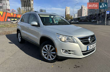 Внедорожник / Кроссовер Volkswagen Tiguan 2010 в Киеве Внедорожник / Кроссовер Volkswagen Tiguan 2010 в Киеве