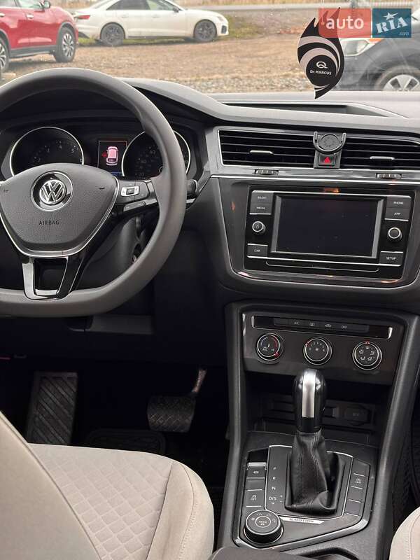 Позашляховик / Кросовер Volkswagen Tiguan 2018 в Львові