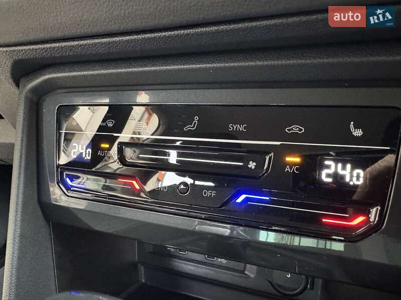 Позашляховик / Кросовер Volkswagen Tiguan 2021 в Києві фото 28 Позашляховик / Кросовер Volkswagen Tiguan 2021 в Києві