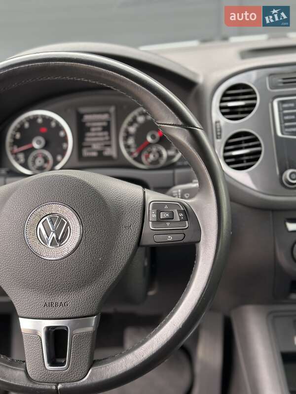 Внедорожник / Кроссовер Volkswagen Tiguan 2016 в Житомире фото 20 Внедорожник / Кроссовер Volkswagen Tiguan 2016 в Житомире