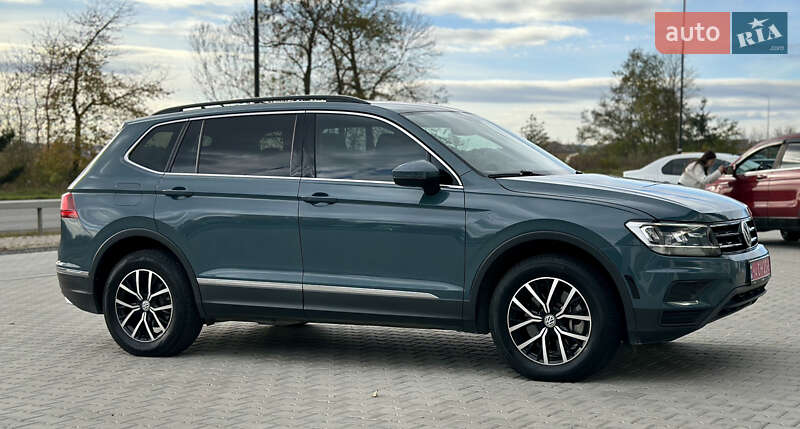 Внедорожник / Кроссовер Volkswagen Tiguan 2021 в Тернополе