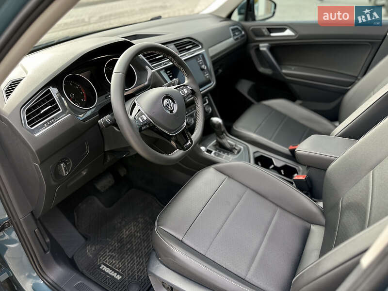 Внедорожник / Кроссовер Volkswagen Tiguan 2021 в Тернополе