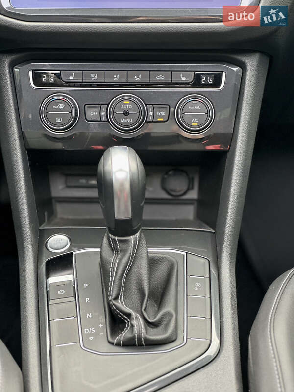 Внедорожник / Кроссовер Volkswagen Tiguan 2021 в Тернополе