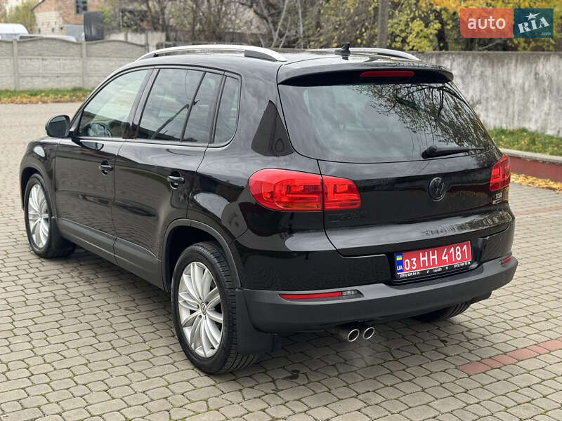Позашляховик / Кросовер Volkswagen Tiguan 2015 в Дубні