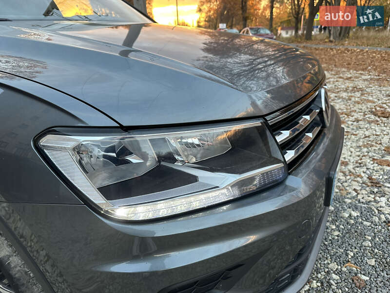 Позашляховик / Кросовер Volkswagen Tiguan 2021 в Тернополі